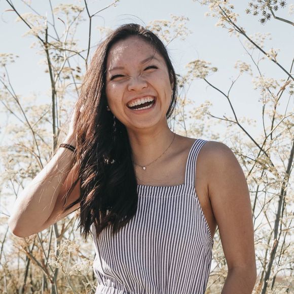 Meet your Posher, Sirina - Picture 1 of 1